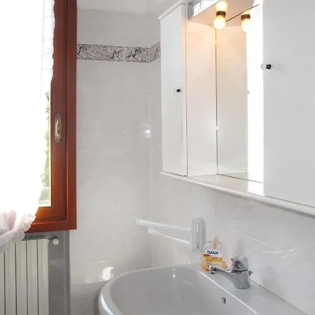 Locazione Turistica Casa Marte - Imp170 بيت للعطل *