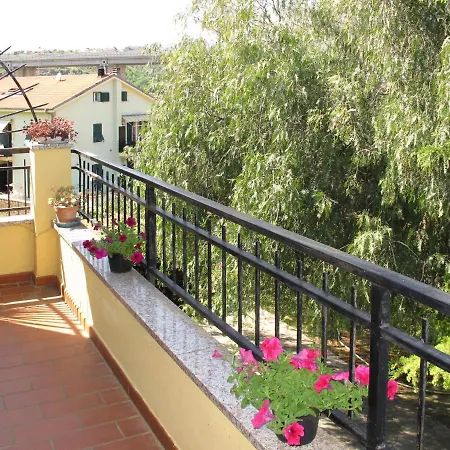 Locazione Turistica Casa Marte - Imp170 بيت للعطل *