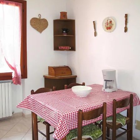 Σπίτι διακοπών Locazione Turistica Casa Marte - Imp170